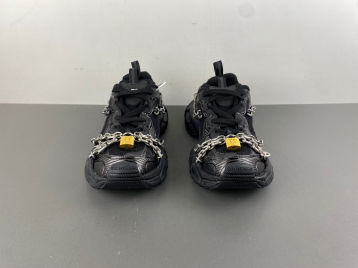 BLCG 3XL SNEAKER 825622 W3XPL 1882
