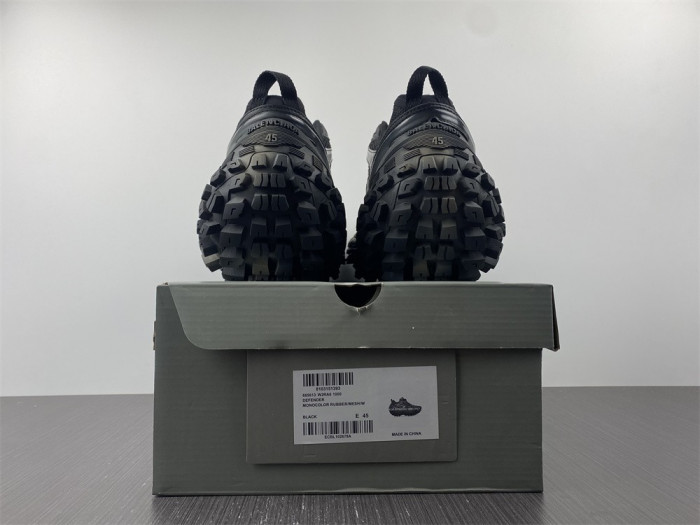 BLCG DEFENDER RUBBER PLATFORM SNEAKERS 685611 W2RA6 1000