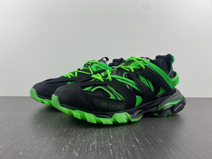 BLCG Track Trainer black green glow 542023 W3RL1 1035