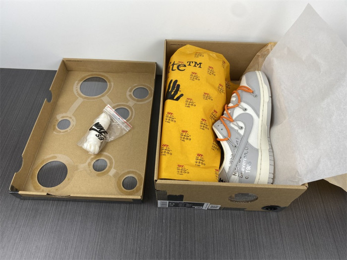 Nike Dunk Low OFW Lot 44 DM1602-104