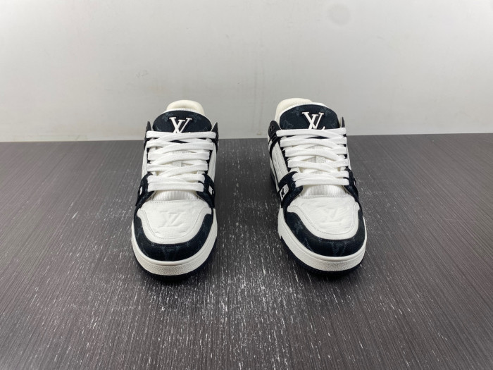 D00G7 Lou1su1tt SNEAKER LOW