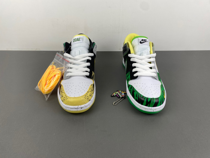 Nike Dunk Low What The Duck Away University Of Oregon Pe Hv1454-100