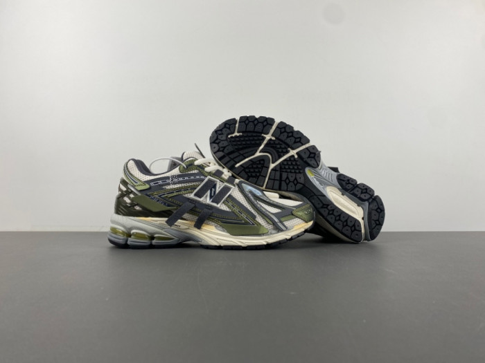 N3w Balance 1906A Eggplant Men