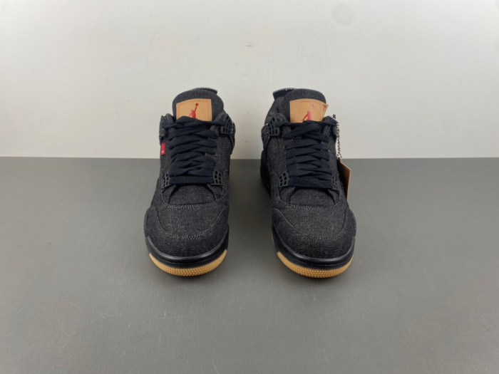 Air Jordan 4 Retro Levi
