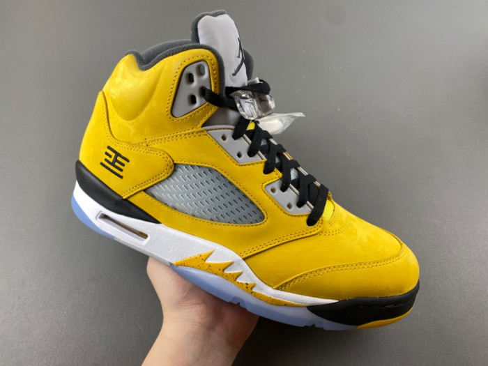 Air Jordan 5 Retro Tokyo T23 (2025) IO3372-700