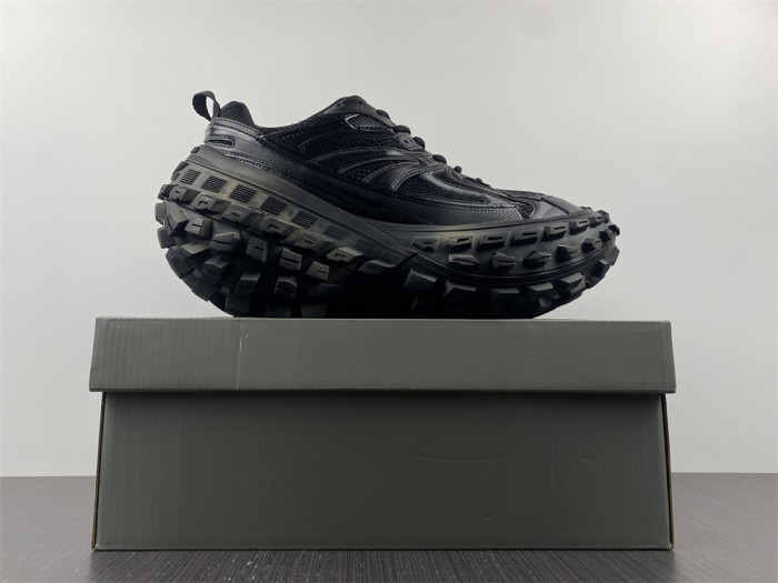BLCG DEFENDER RUBBER PLATFORM SNEAKERS 685611 W2RA6 1000