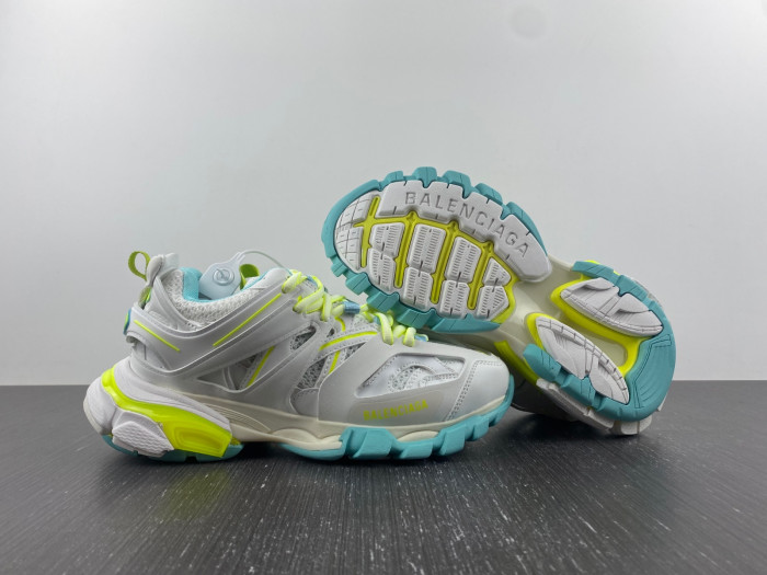 BLCG Track Trainer 542436 W3AC6 9704