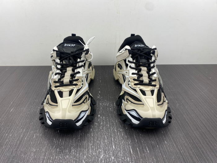 BLCG Track Trainer 568614 W2GN9 2009