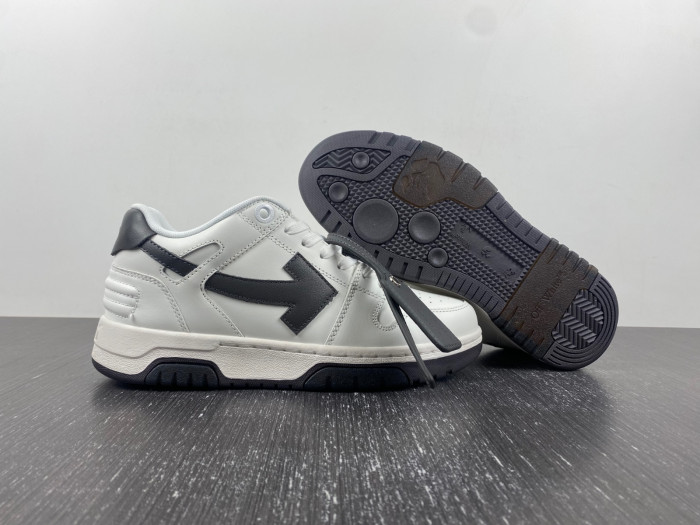 OFW SNEAKER