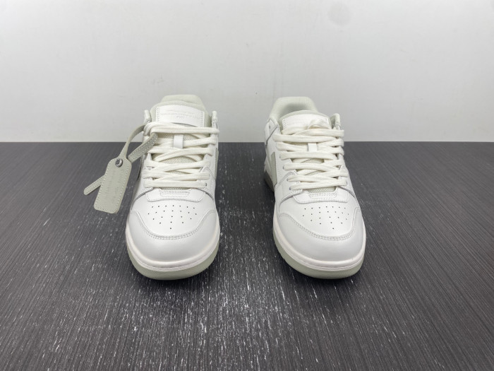 OFW SNEAKER