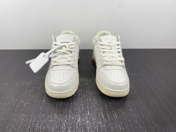 OFW SNEAKER