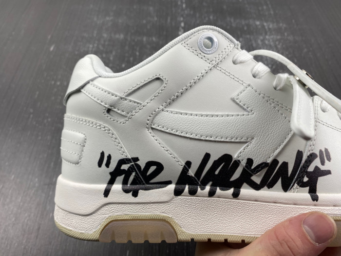 OFW SNEAKER