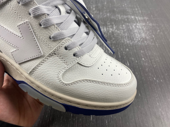 OFW SNEAKER