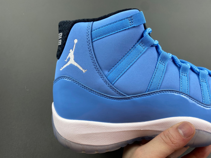 Air Jordan Ultimate Gift of Flight (11/29) 717602-900