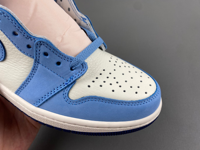 Air Jordan 1 High OG First in Flight (Women
