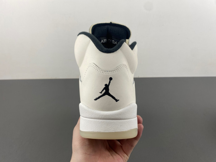 Air Jordan 5 Retro SE Sail (GS) FQ3682-100