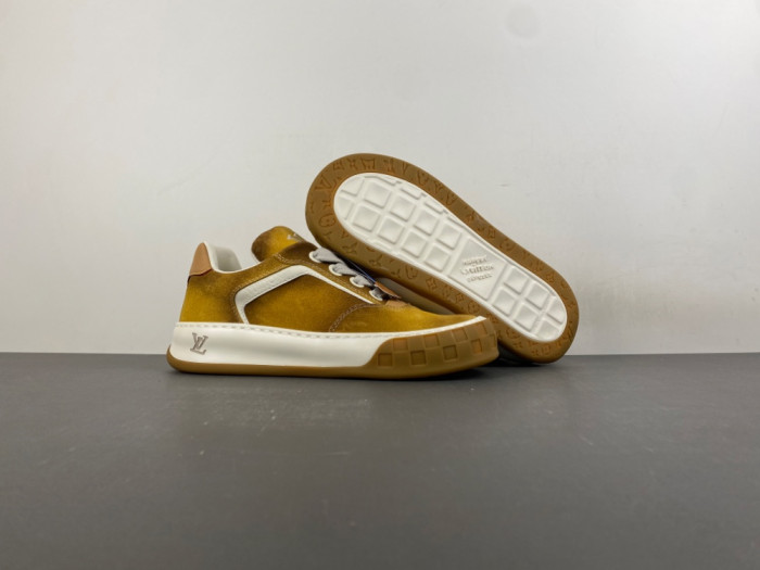 Lou1su1tt Tilted Sneaker