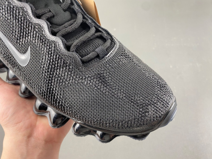 Nike Air Liquid Max Triple Black IQ7634-003