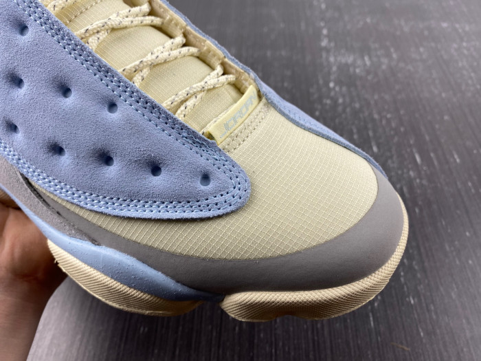 Air Jordan 13 SOLEFLY DX5763-100