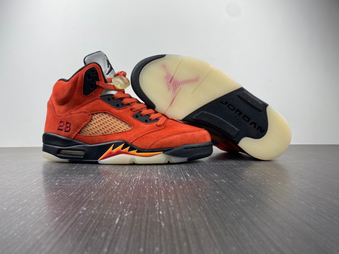 Air Jordan 5 Retro Dunk on Mars DD9336-800