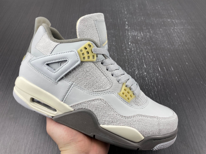 Air Jordan 4 Retro SE Craft Photon Dust DV3742-021
