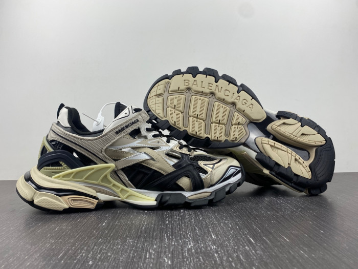 BLCG Track Trainer 568614 W2GN9 2009