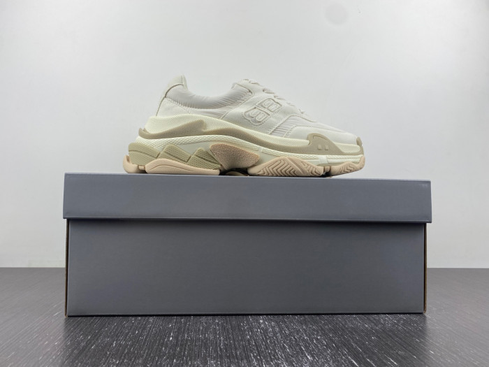BLCG Sneaker Triple.s.Gomma white 710156 W3CU2 9798