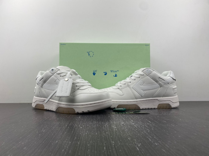 OFW SNEAKER
