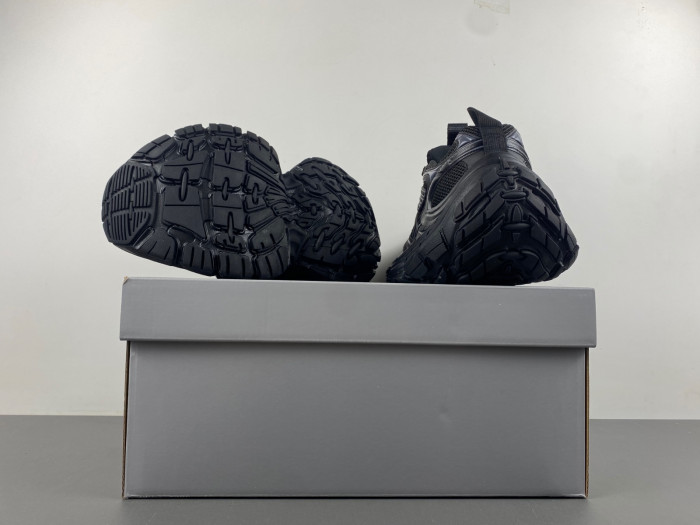 BLCG 911 SNEAKER 784342 W2MVZ 1010