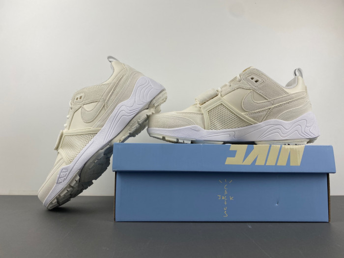 Nike Zoom Field Jaxx SP Travis Scott Sail HQ3061-100