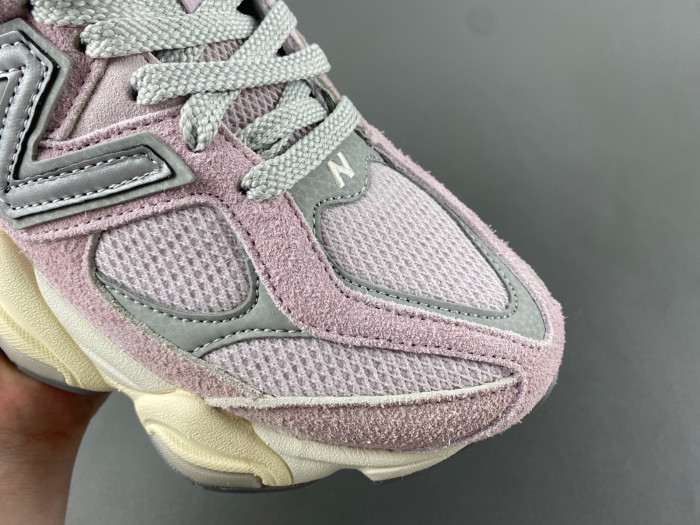 N3W BLANCE 9060 December Sky U9060HSP