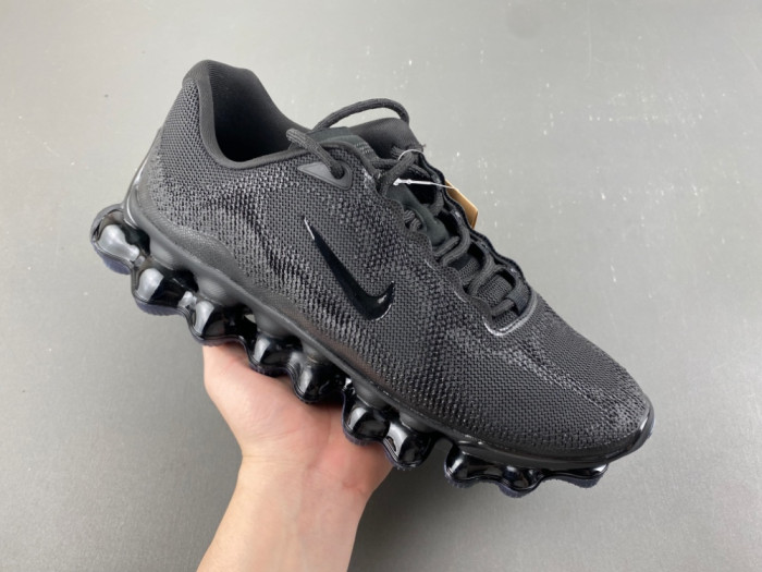 Nike Air Liquid Max Triple Black IQ7634-003