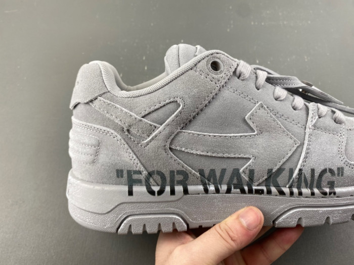 OFW SNEAKER