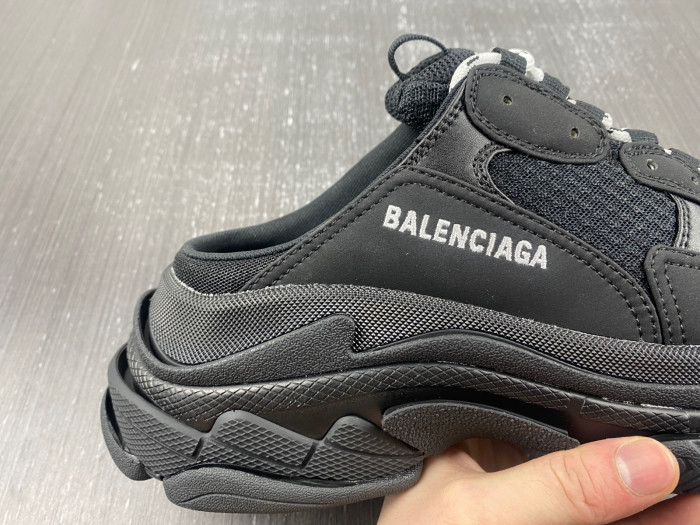 BLCG Sneaker Triple.s.Gomma 755686 W3SM2 1000