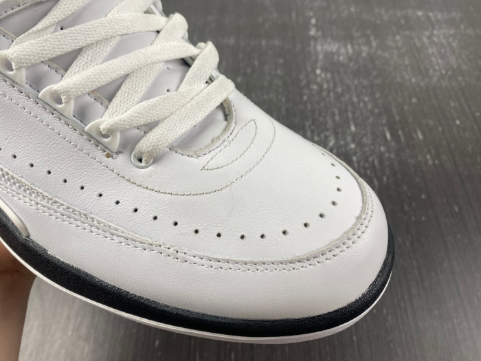 Air Jordan 2 Retro OG Chicago (2022) DX2454-106