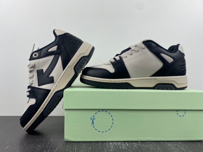 OFW SNEAKER