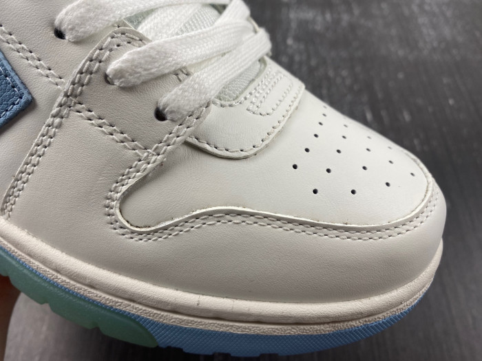 OFW SNEAKER