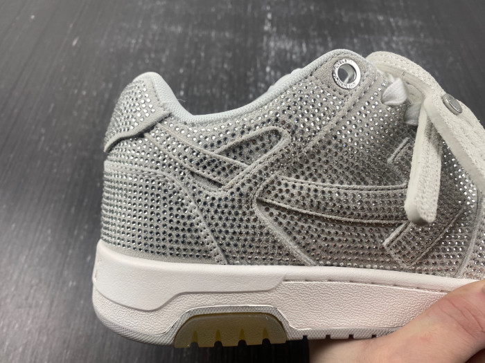 OFW SNEAKER