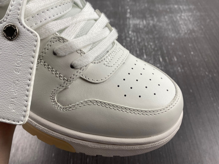 OFW SNEAKER