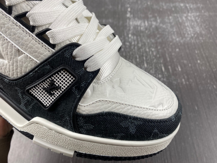 D00G7 Lou1su1tt SNEAKER LOW