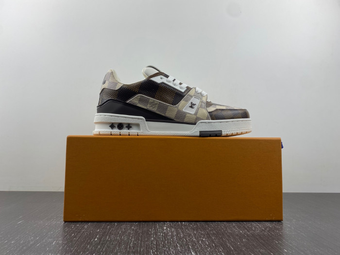 Lou1su1tt Trainer Sneaker