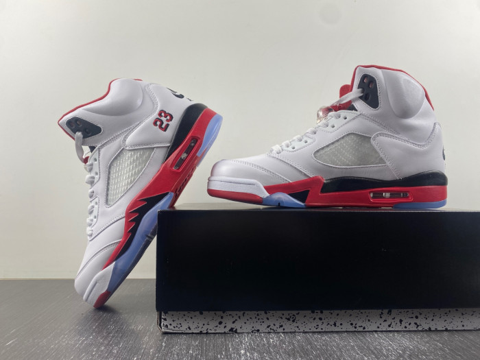 Air Jordan 5 Retro Fire Red Black Tongue (2013) 136027-120