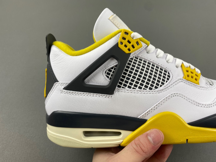 Air Jordan 4 Retro Vivid Sulfur (Women