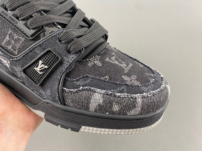 Lou1su1tt Skate Sneaker