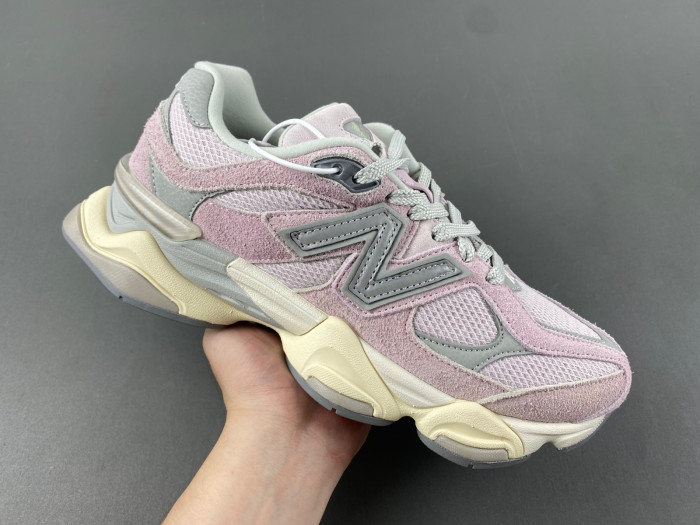 N3W BLANCE 9060 December Sky U9060HSP