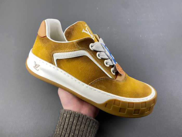 Lou1su1tt Tilted Sneaker