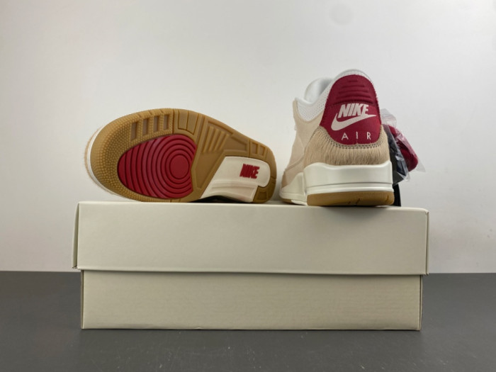 Air Jordan 3 Retro Levi’s Lunar New Year IR0910-400