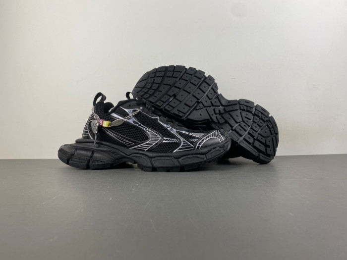 BLCG 3XL SNEAKER 734734 W3XCN 1000