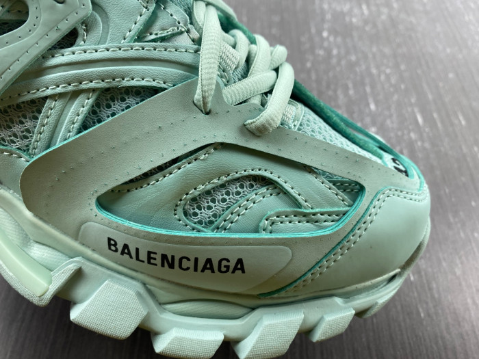 BLCG Track Trainer ice blue 542023 W2LA2 4010