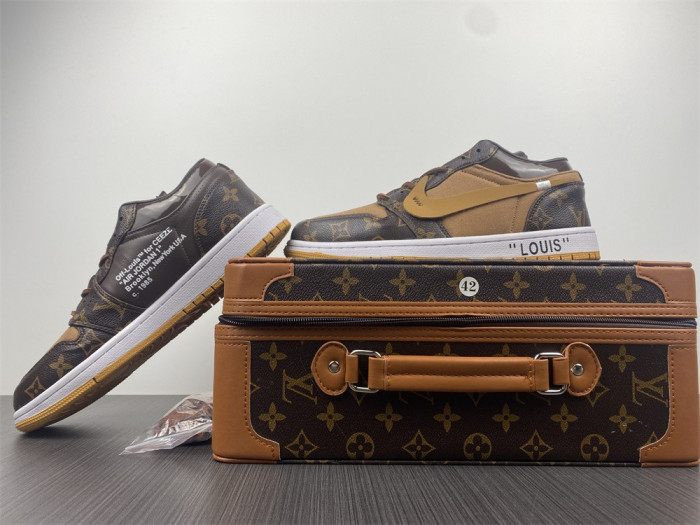 AIR JORDAN 1 OFW Low Top (WITH CASE)